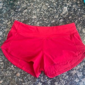 lululemon speed up short 2.5 inseam size 4 dark red